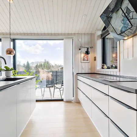 8411-ebeltoft-fyrbakken-13 *